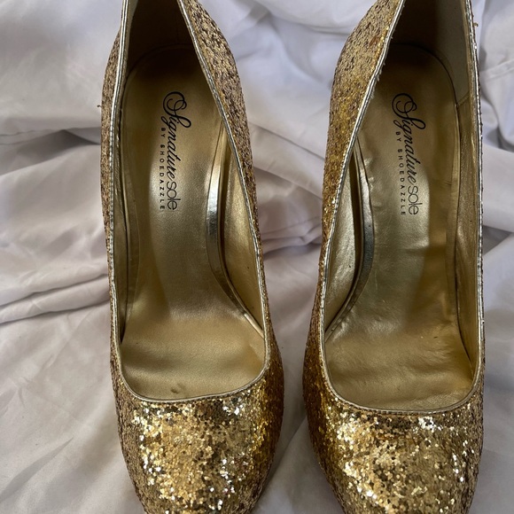 GLITTER! - Picture 7 of 10